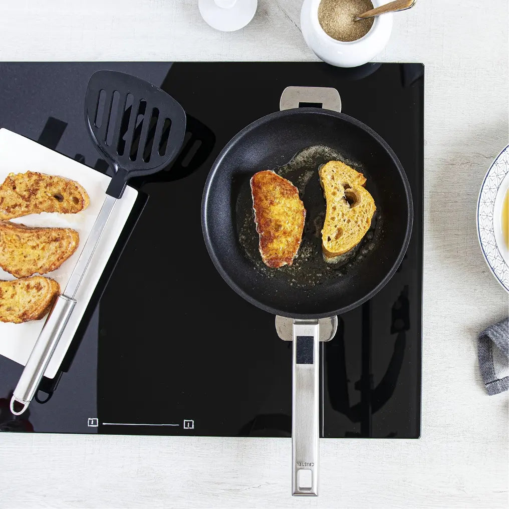 Cristel Strate Non-Stick Deep Frying Pan – Exceliss® French Cookware