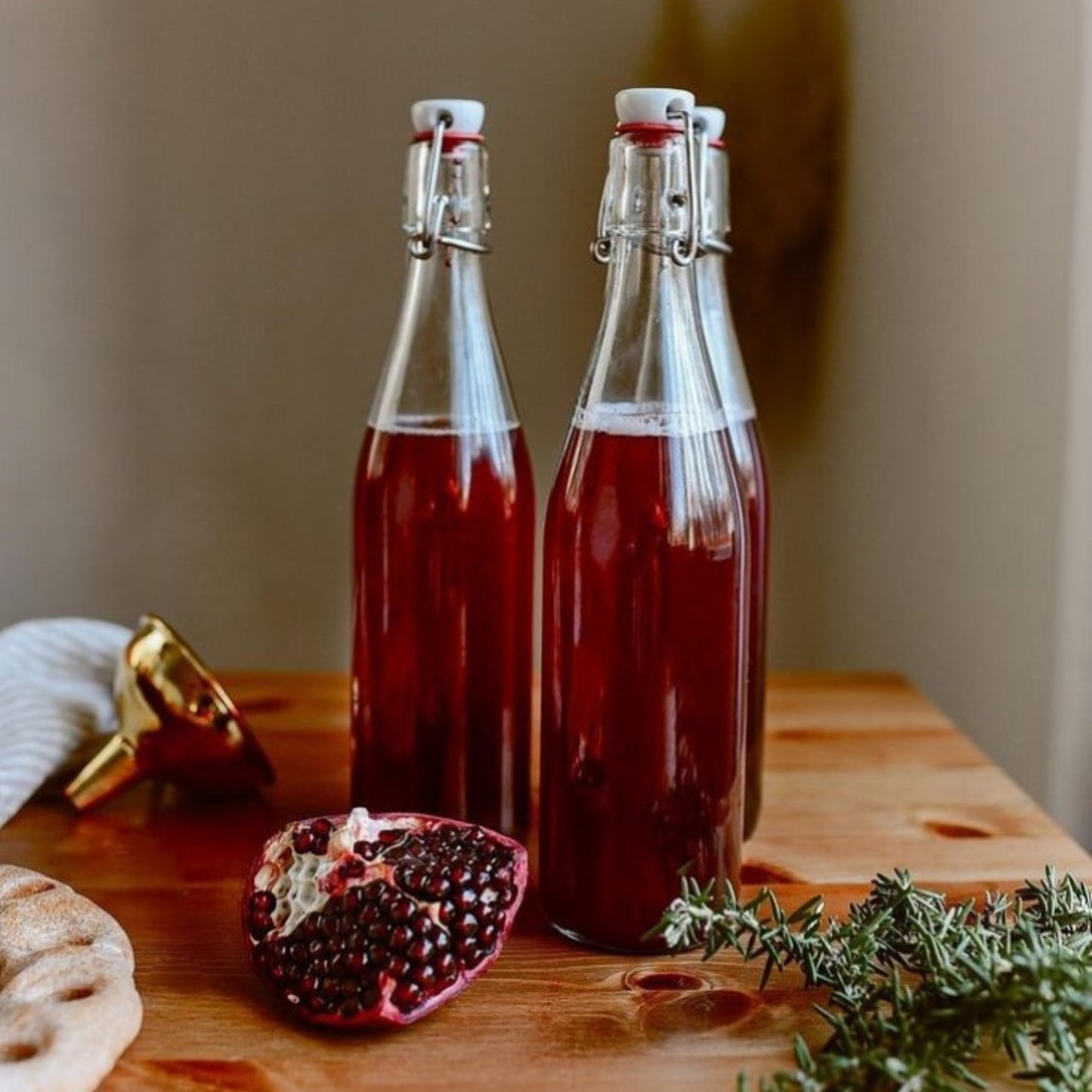 Swing Top Bottles for Beverage and Pantry Use